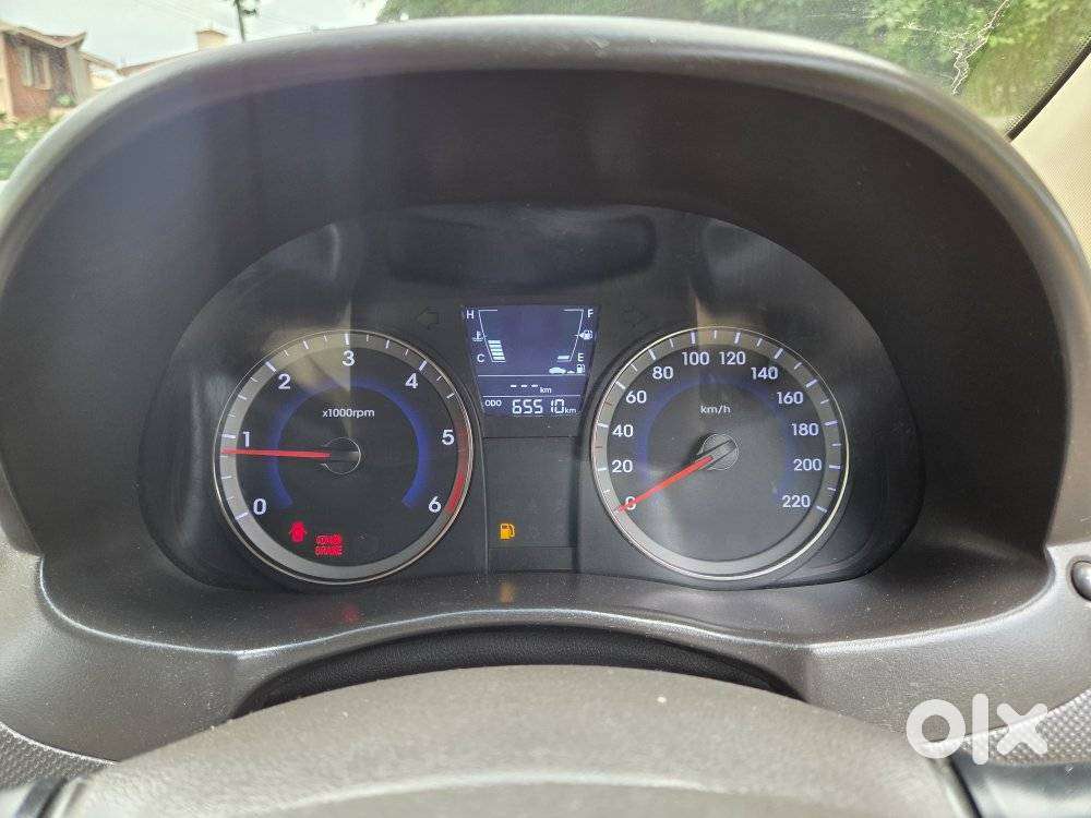 Hyundai Verna Fluidic 1.6 Crdi Sx, 2015, Diesel