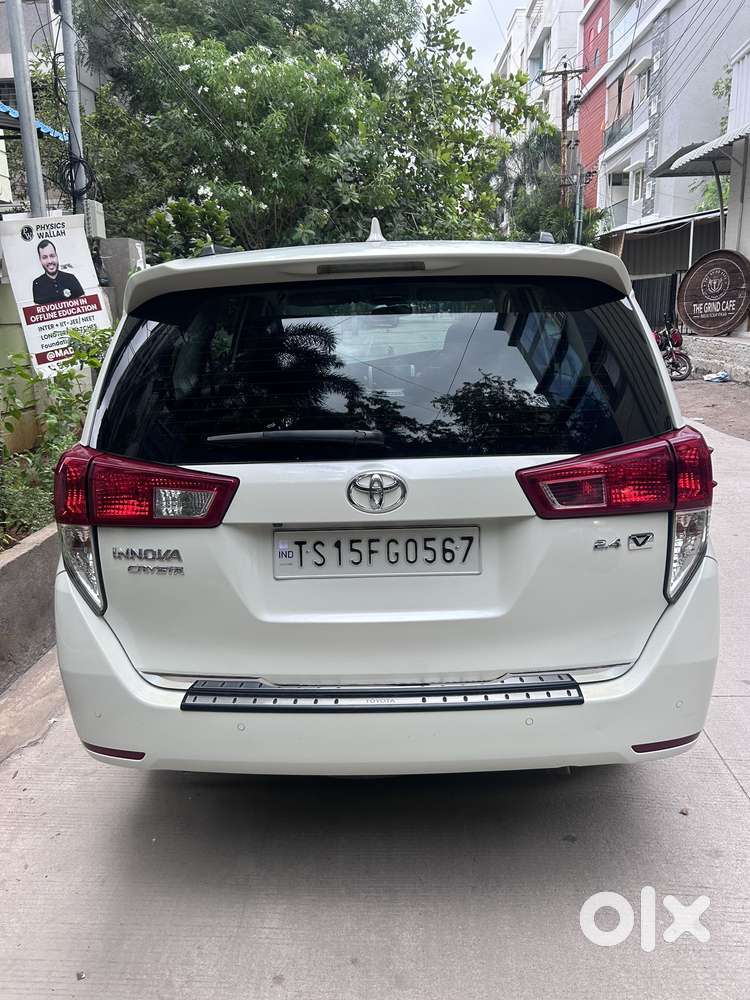 Toyota Innova Crysta 2.4 V 7 Str, 2021, Diesel