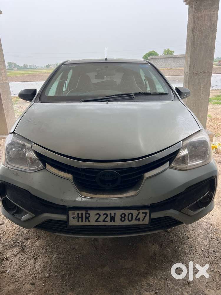 Toyota Etios Liva Petrol 2011
