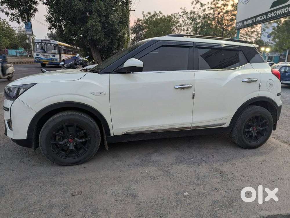 Mahindra Tuv 300 T6, 2022, Diesel