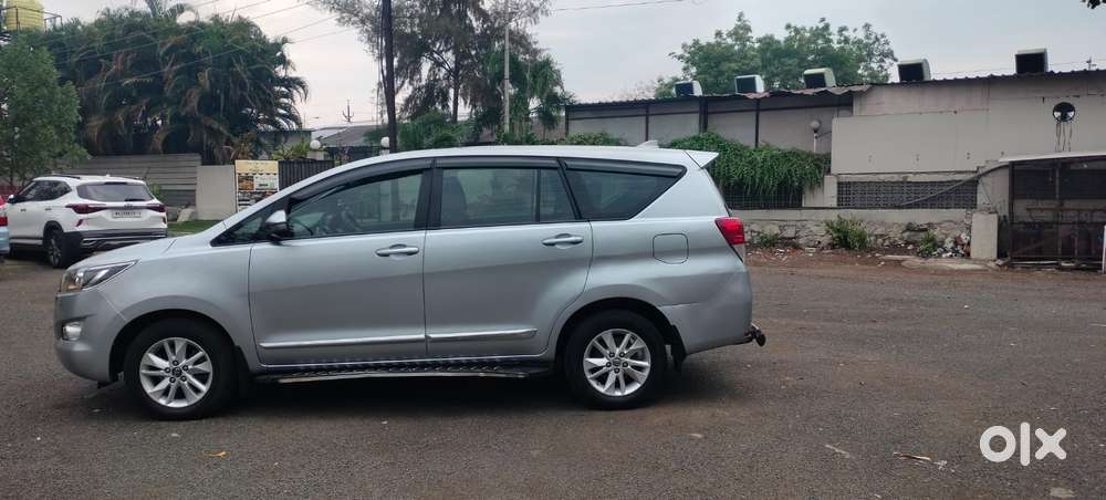 Toyota Innova Crysta 2.4 Gx Mt, 2017, Diesel