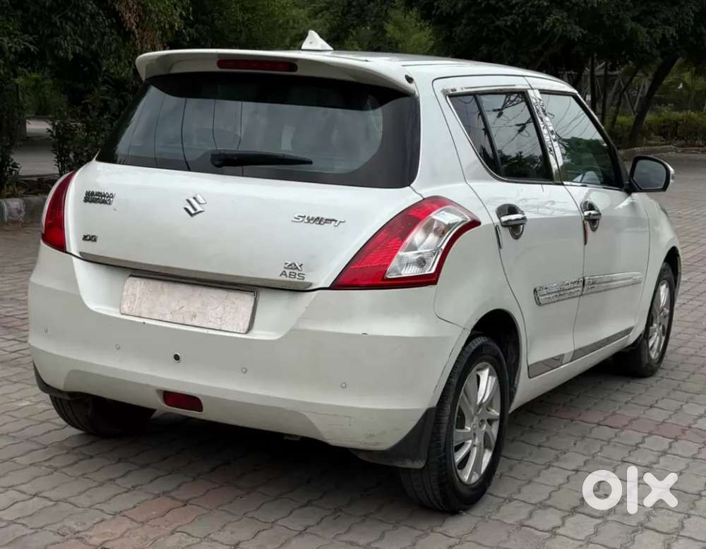 Maruti Suzuki Swift 1.3 Zxi, 2014, Petrol
