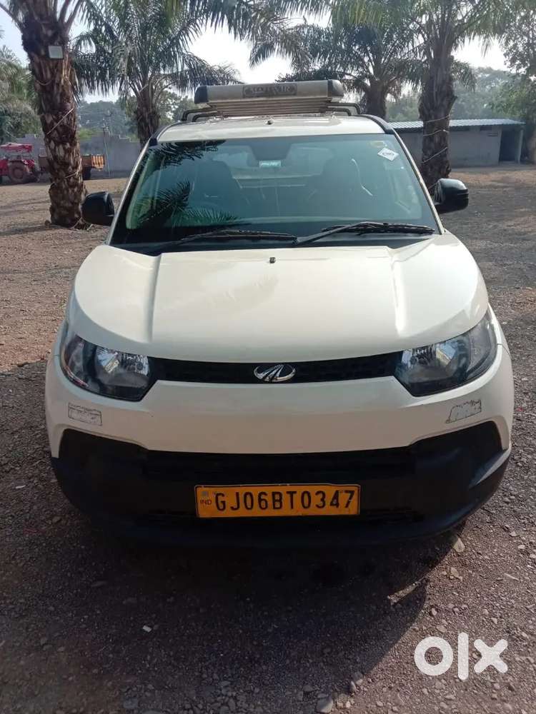 Mahindra Kuv 100 2019