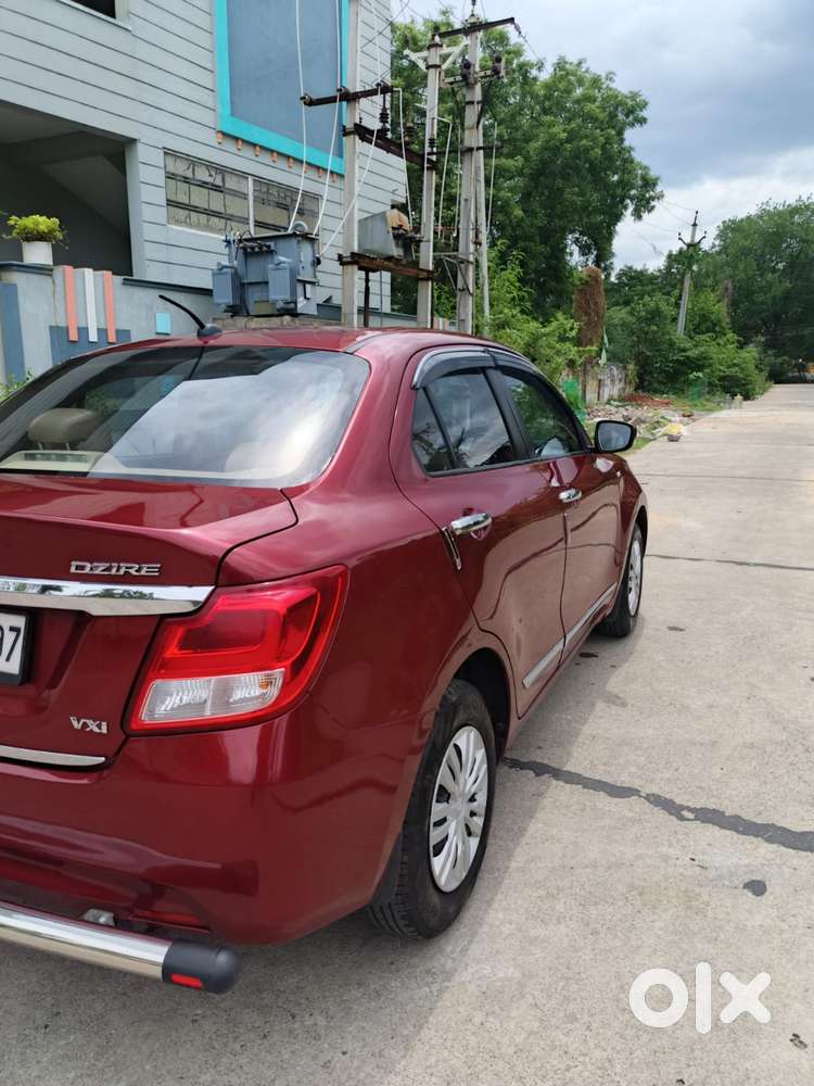 Maruti Suzuki Swift Dzire 1.2 Vxi Bsiv, 2018, Petrol