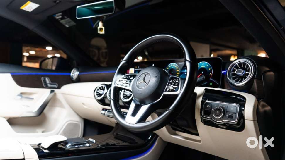 Mercedes-benz A-class Limousine 1.3 A 200, 2021, Petrol