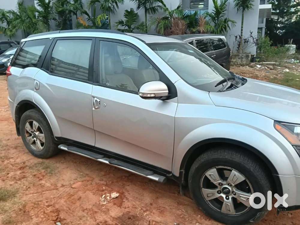 Mahindra Xuv500 W8 2012