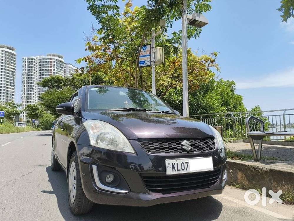 Maruti Suzuki Swift Vxi Optional, 2016, Petrol