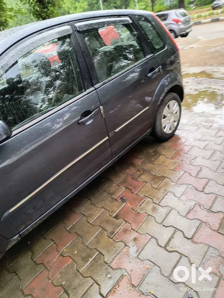 Ford Figo 2010 Diesel Well Maintained Top Model Ac Unserviceable Rest