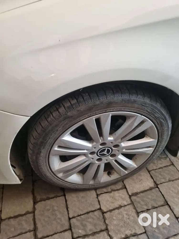 Mercedes-benz B Class 2013 Petrol