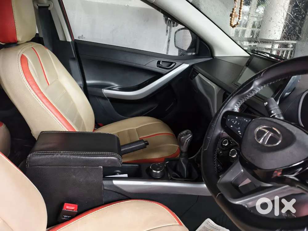 Tata Nexon Diesel 2020 December With Sunroof