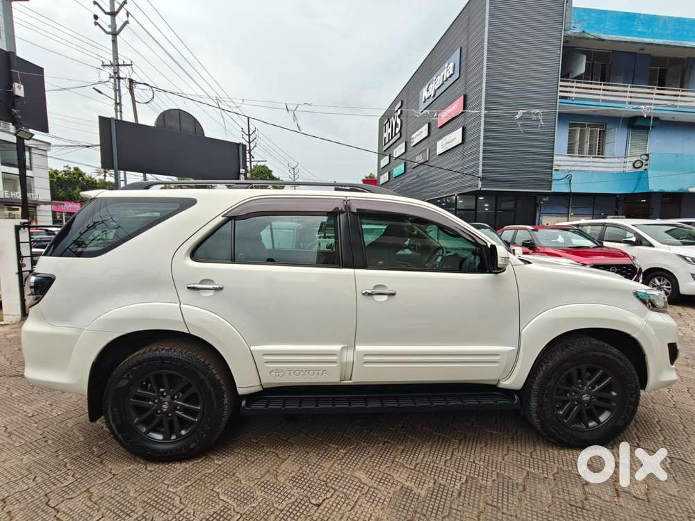 Toyota Fortuner 3.0 4x2 Automatic, 2015, Diesel