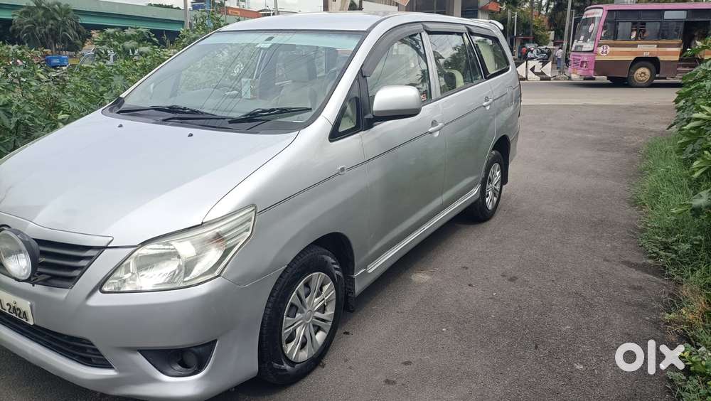 Toyota Innova 2.5 G (diesel) 7 Seater, 2013, Diesel