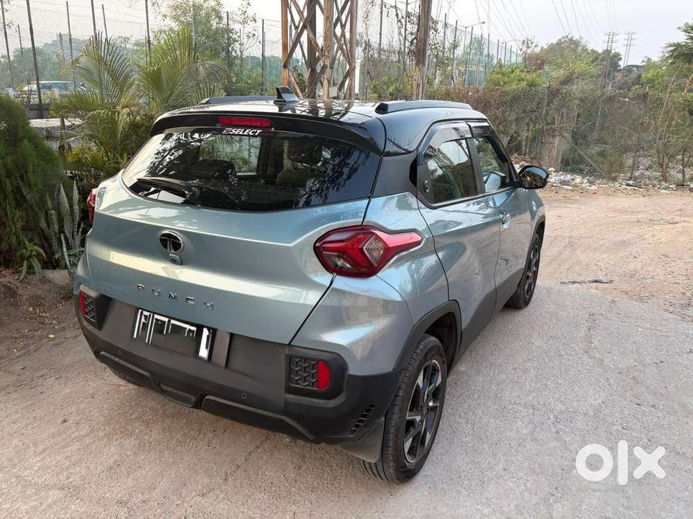 Tata Punch 2024 Creative Dual Tone Mt  Sunroof  Excellent Condition