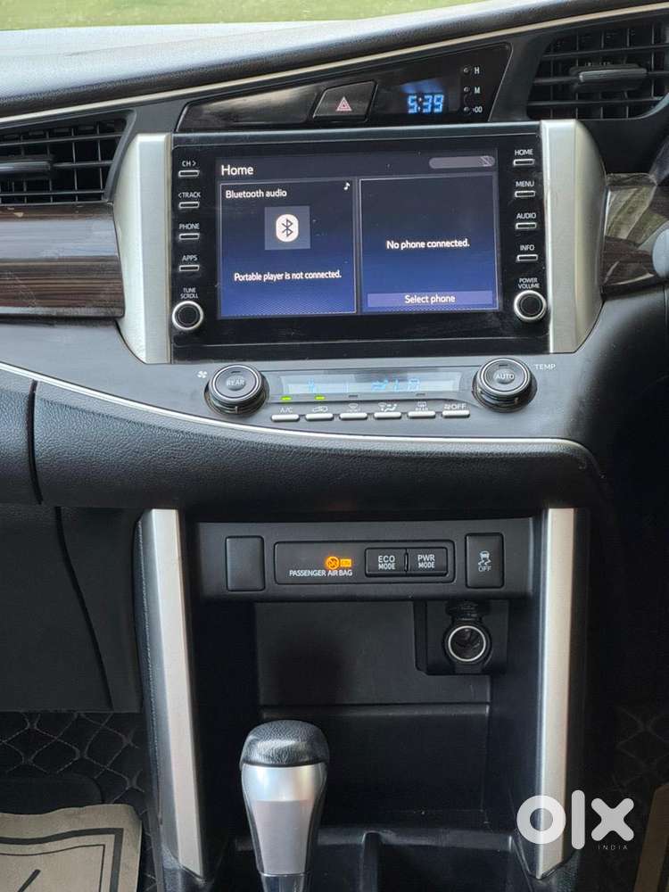 Toyota Innova Crysta [2020-ongoing] 2.7 Zx At 7 Str, 2022, Petrol