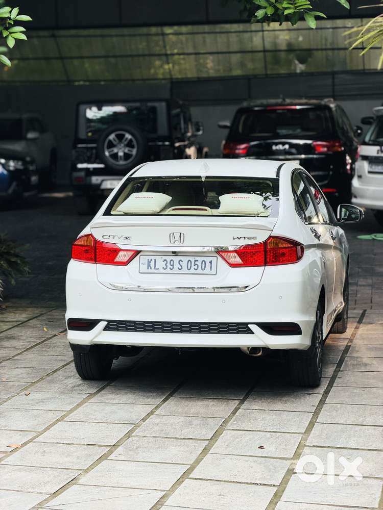 Honda City V Mt Exclusive, 2021, Petrol
