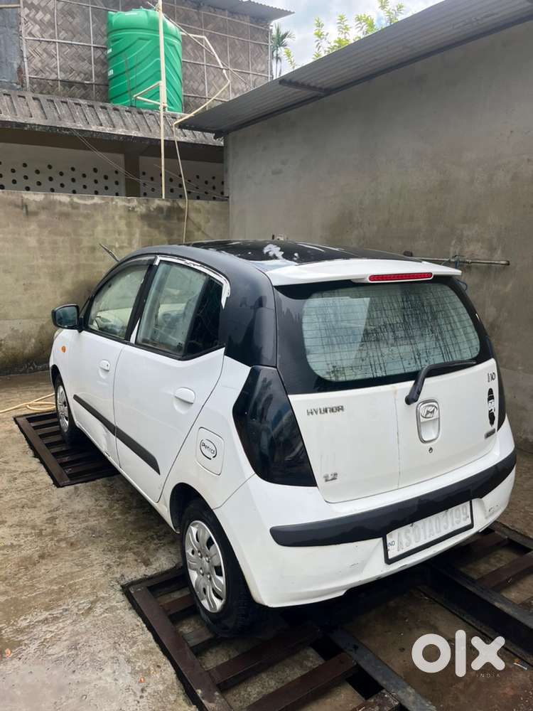 Hyundai I10 2010 Car