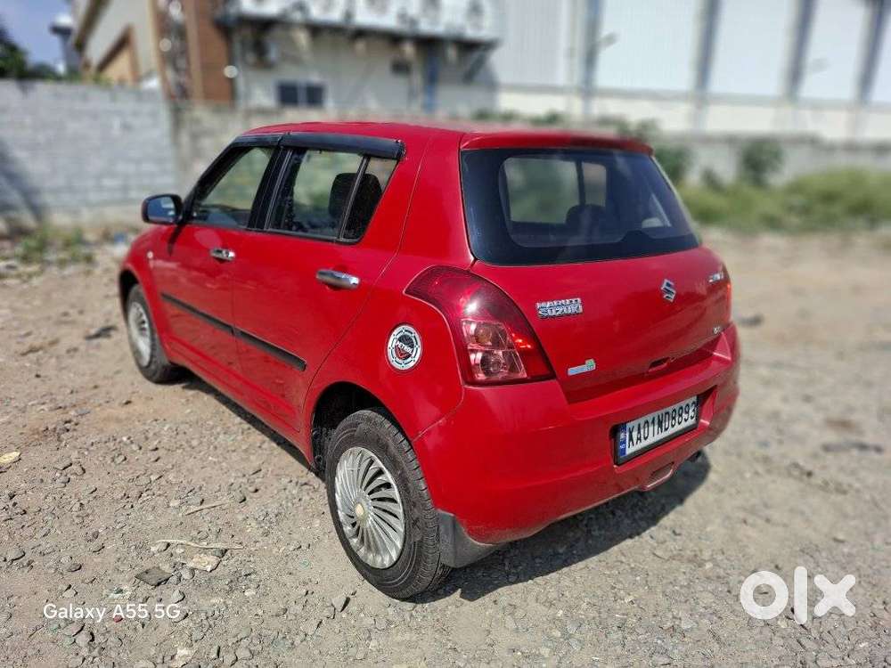 Maruti Suzuki Swift Vxi 1.2 Abs Bs-iv, 2010, Petrol