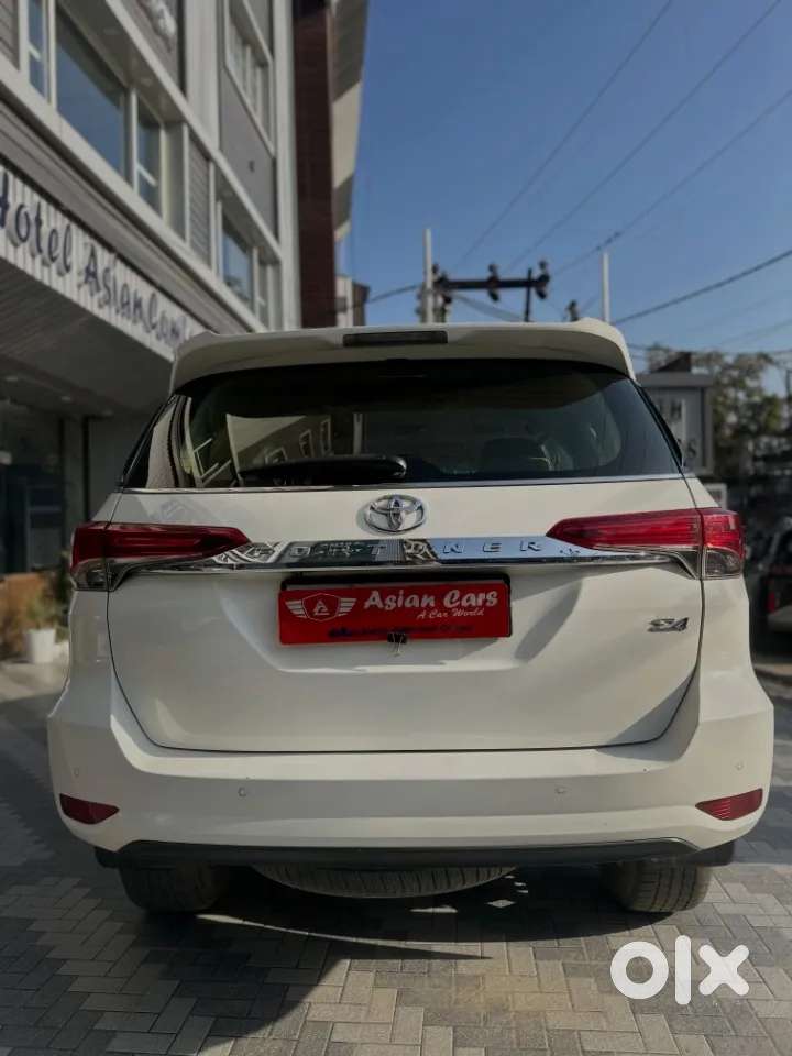 Toyota Fortuner 4x4 At 2.8 Diesel, 2020, Diesel