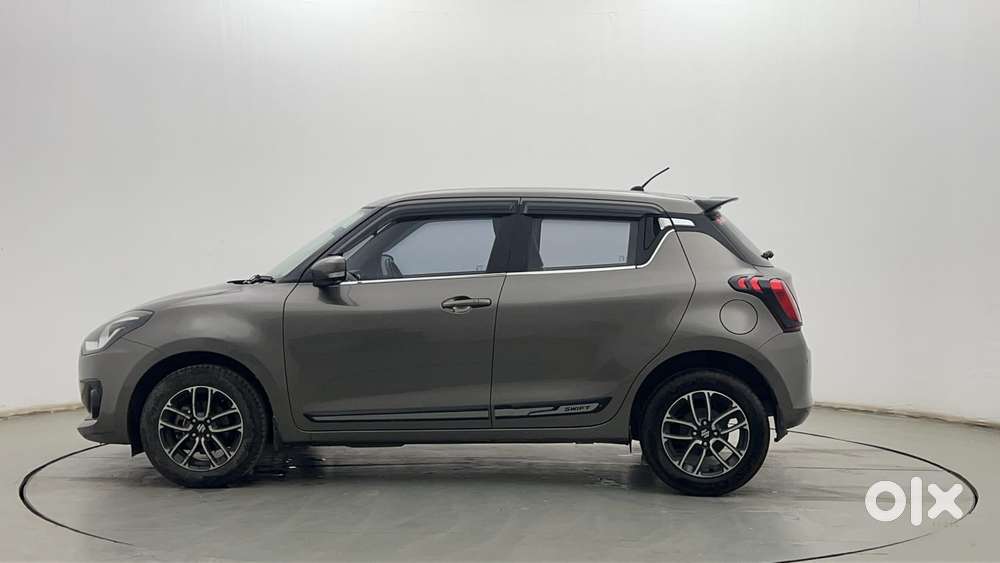 Maruti Suzuki Swift Zxi Plus, 2022, Petrol