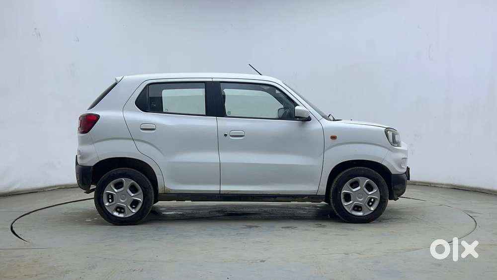 Maruti Suzuki S-presso Vxi Plus Amt, 2019, Petrol