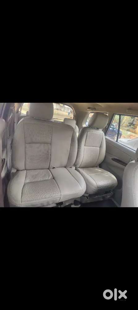 Innova 2014 V Version.