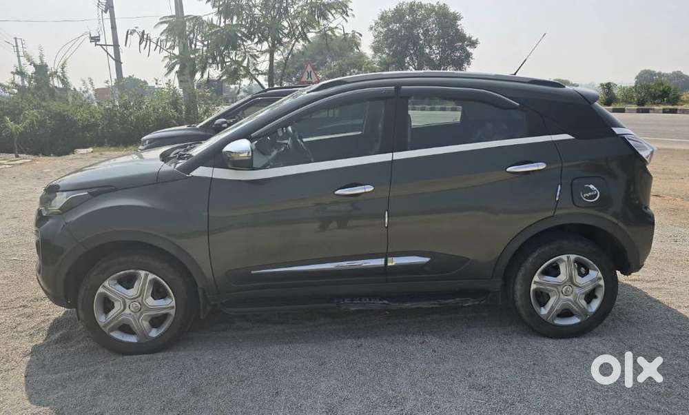 Tata Nexon 1.2 Revotron Xm (s), 2022, Petrol
