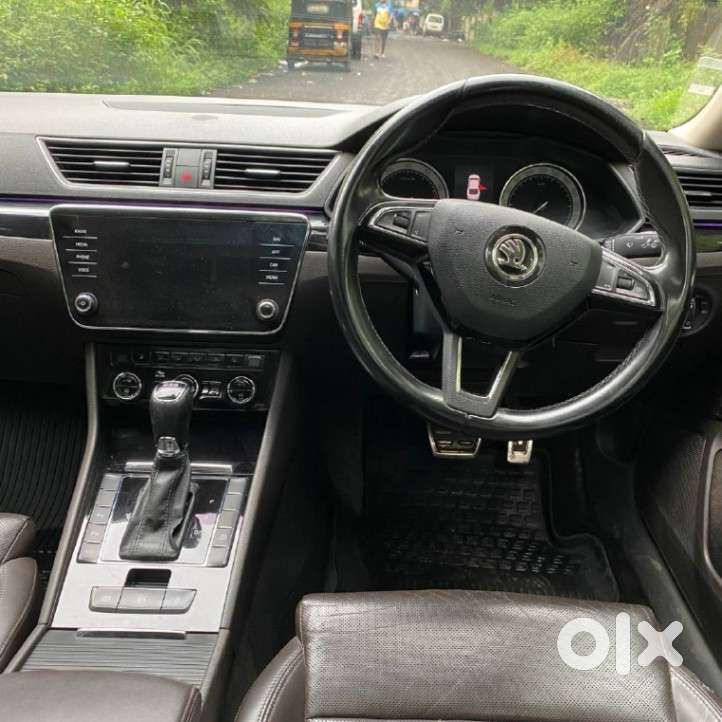 Skoda Superb L&k 1.8 Tsi At, 2020, Petrol