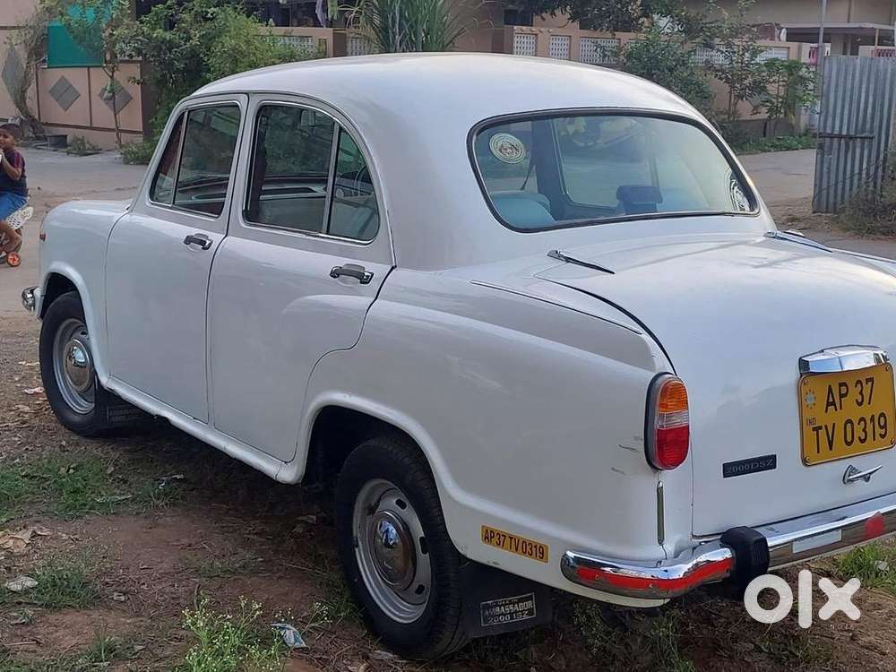 Ambassador Ambassador 2004 Diesel 120000 Km Driven