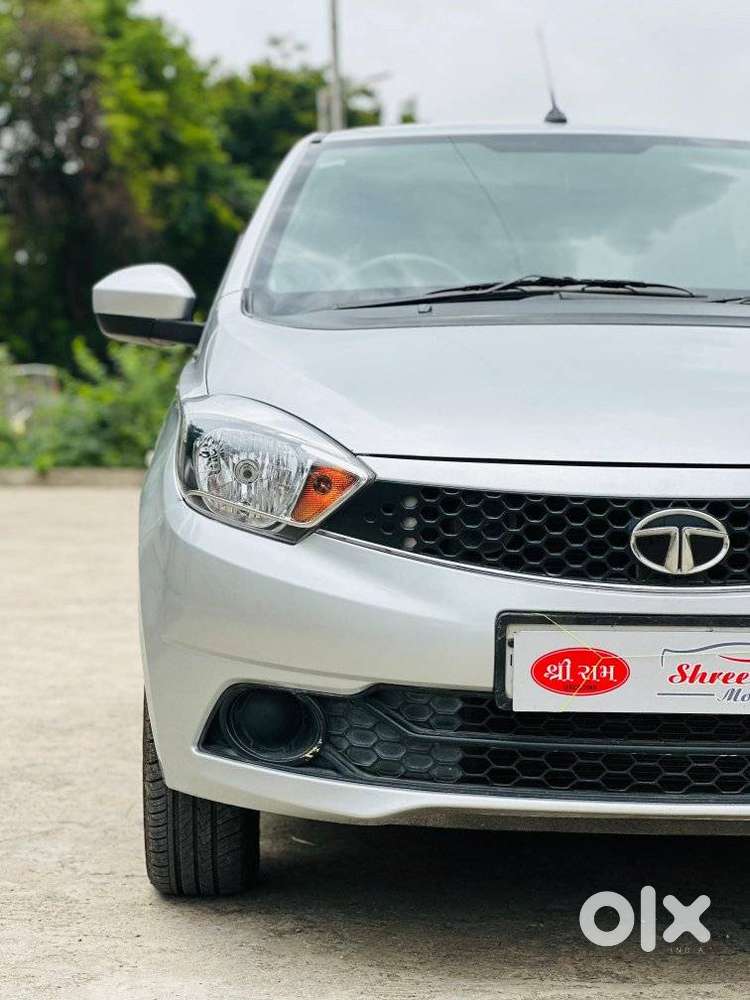 Tata Tiago 1.2 Revotron Xt, 2016, Petrol
