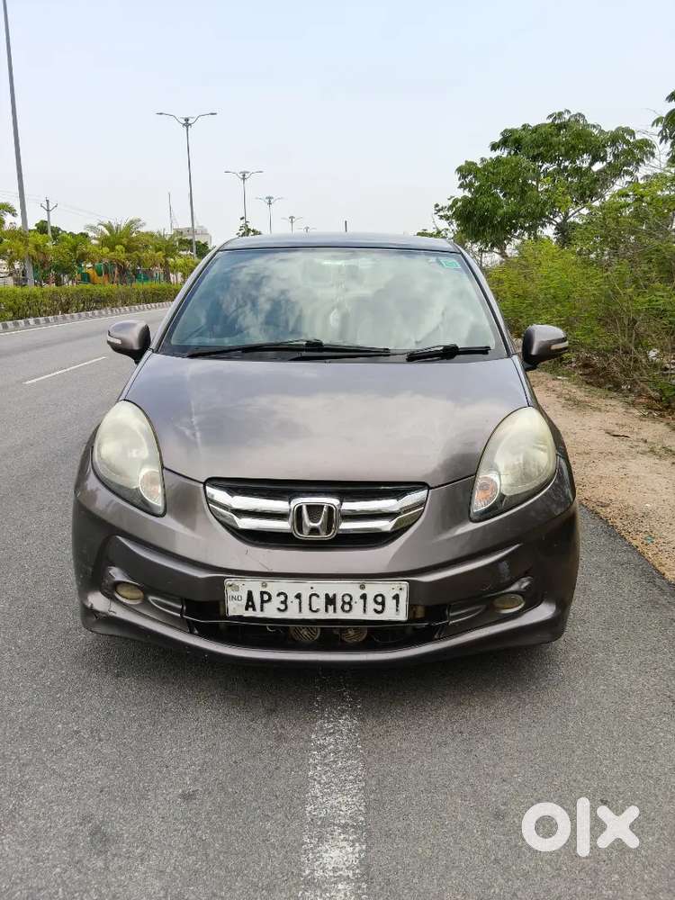Honda Amaze 1.5 V 2013