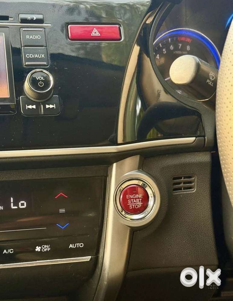 Honda City V Inspire, 2015, Petrol