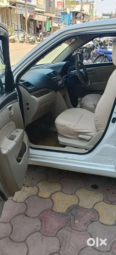 Maruti Suzuki Dzire 2019 Diesel 76000 Km Driven