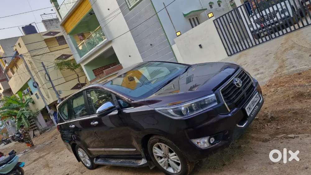 Toyota Innova Crysta