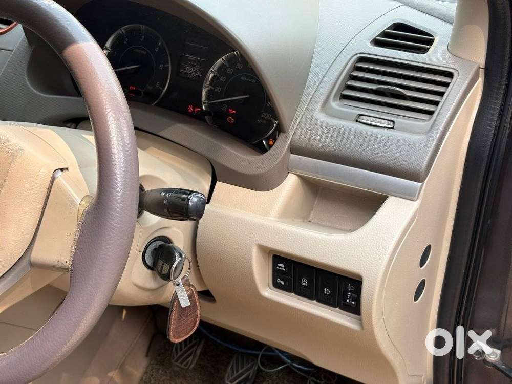 Maruti Suzuki Ertiga Vdi Shvs, 2015, Diesel