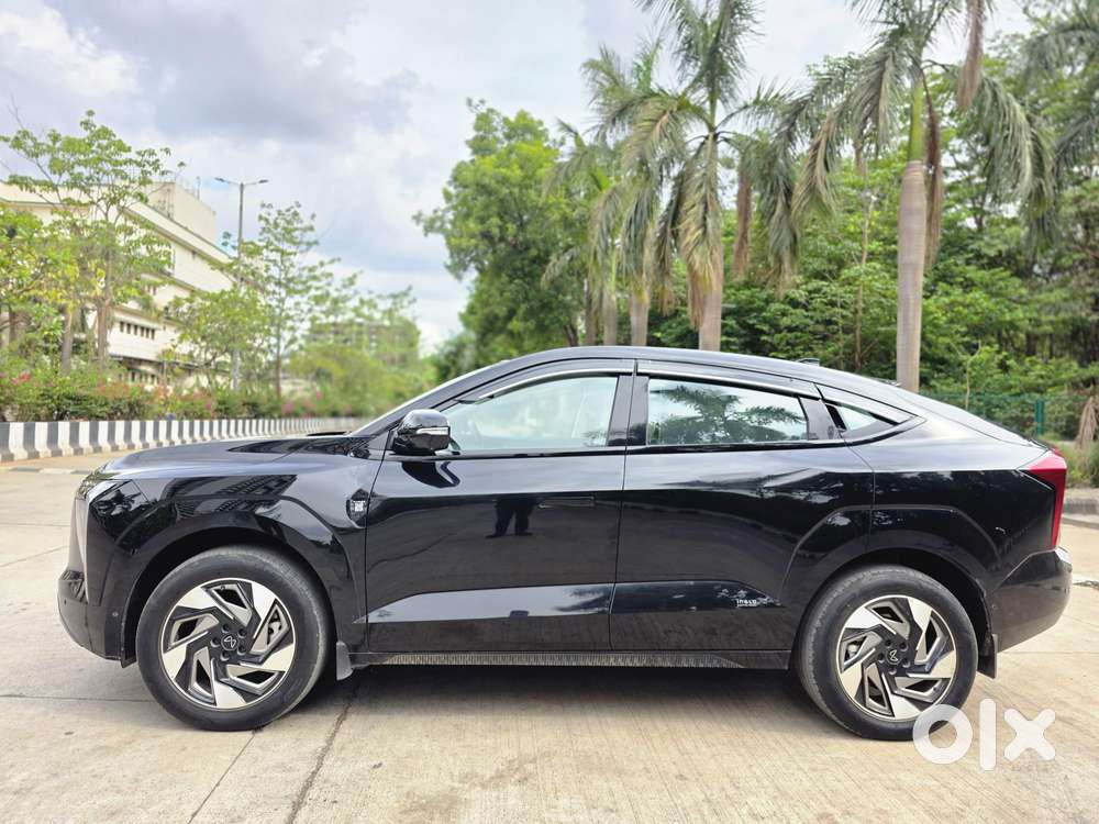 Mahindra Xev 9e Pack Three (top Model), 2025, Electric
