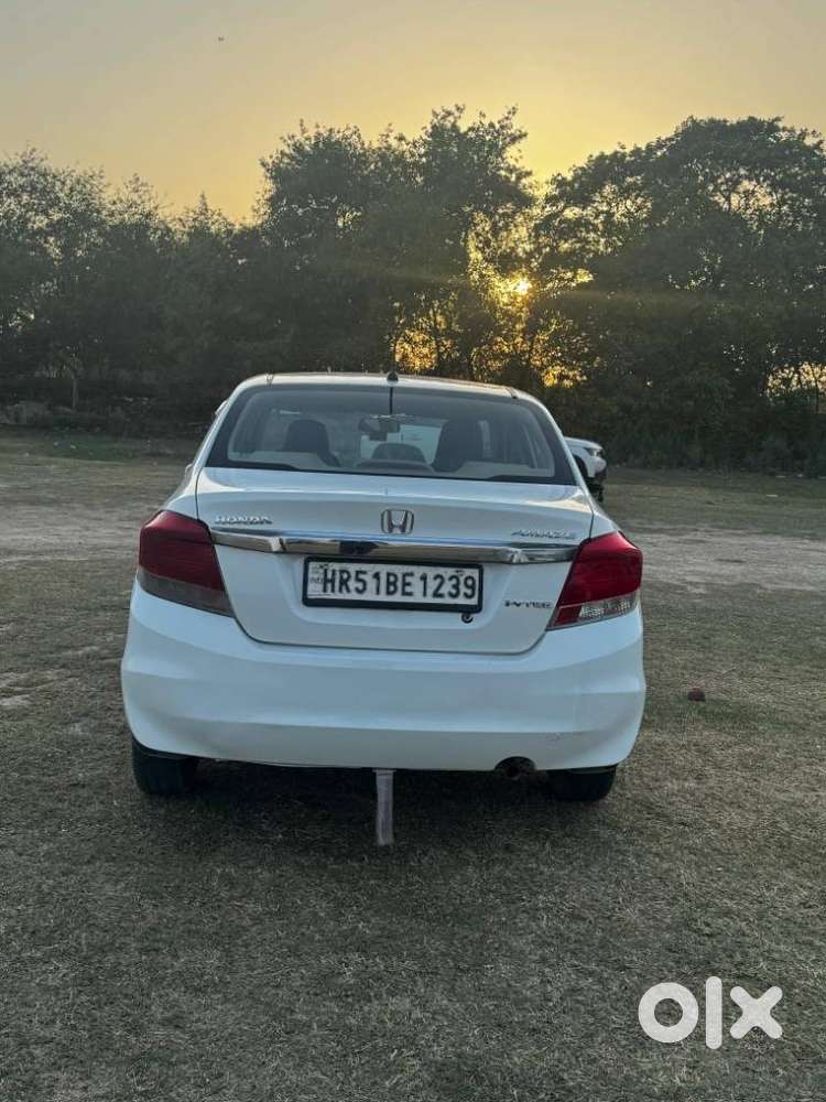 Honda Amaze, 2015, Petrol