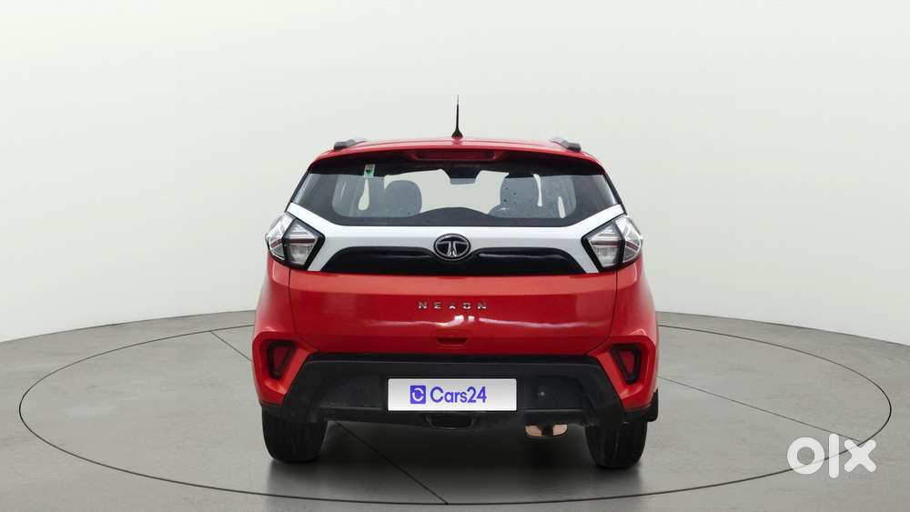 Tata Nexon 1.5 Revotorq Xma Amt (s), 2022, Petrol