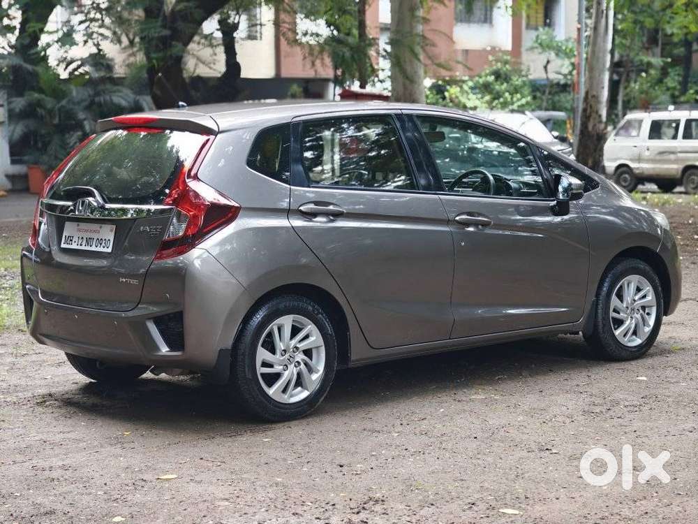 Honda Jazz V Mt Privilege, 2017, Cng & Hybrids