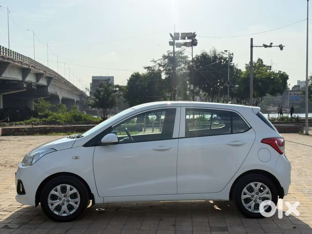 Hyundai Grand I10 Magna, 2015, Petrol
