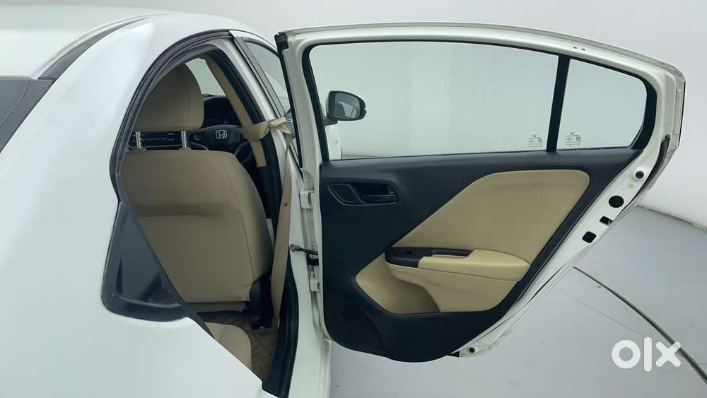 Honda City I-vtec Cvt Zx, 2015, Petrol