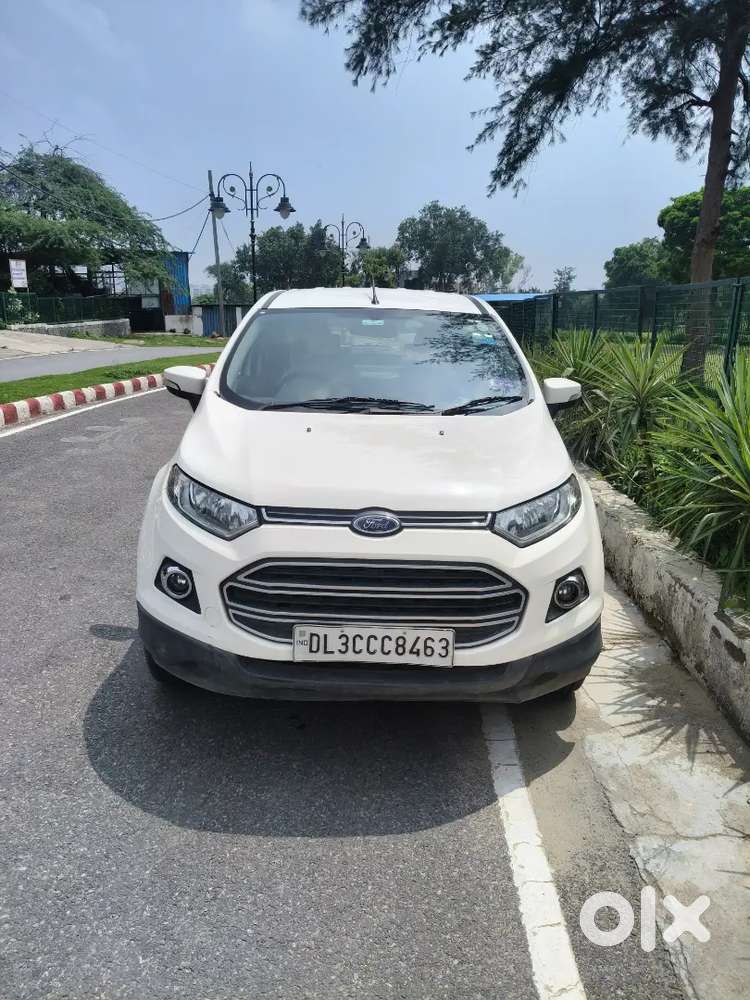 Ford Ecosport Trend 2015 Petrol Showroom Condition