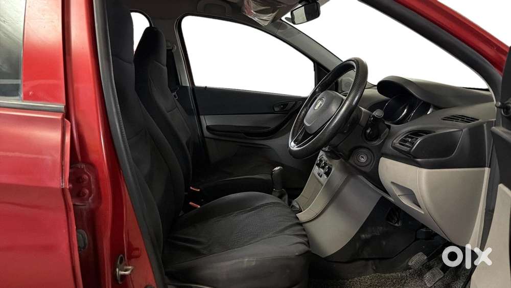 Tata Tiago 1.2 Revotron Xm, 2019, Petrol