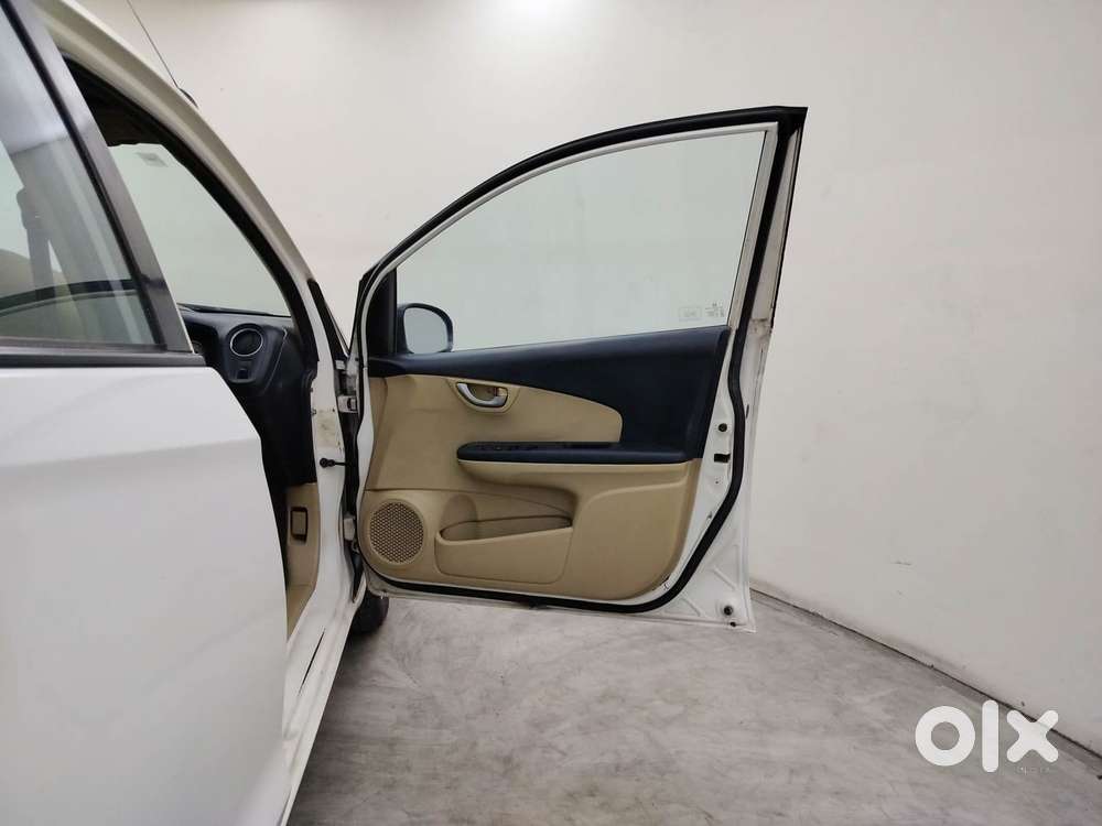 Honda Brio Vx Mt, 2014, Petrol