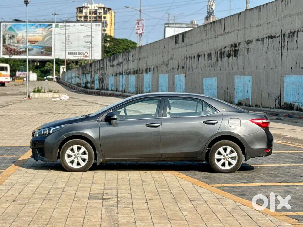 Toyota Corolla Altis 1.8g Limited, 2016, Petrol