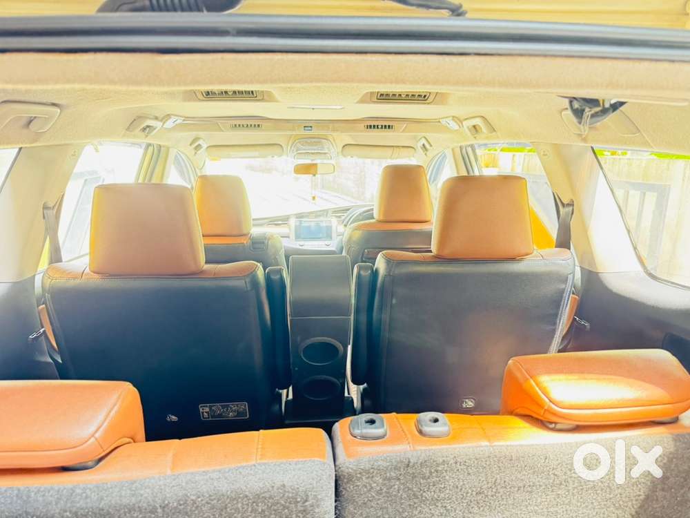 Toyota Innova Crysta 2017