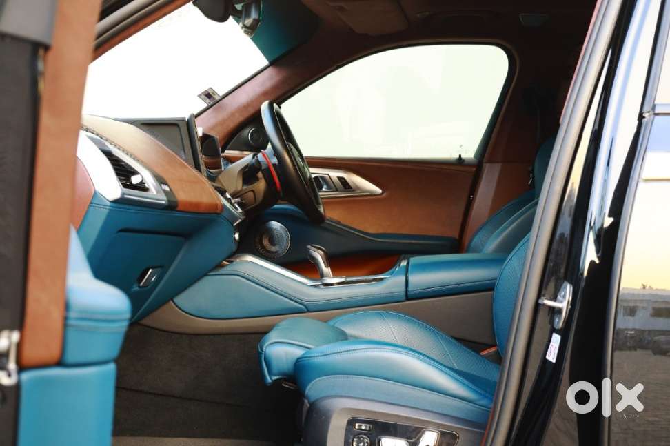 Bmw Xm Plug-in Hybrid [2022-2023], 2023, Petrol