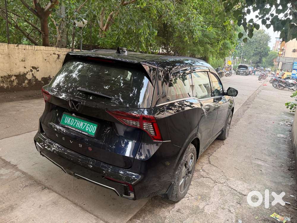 Mahindra Xev9s Others, 2026, Electric