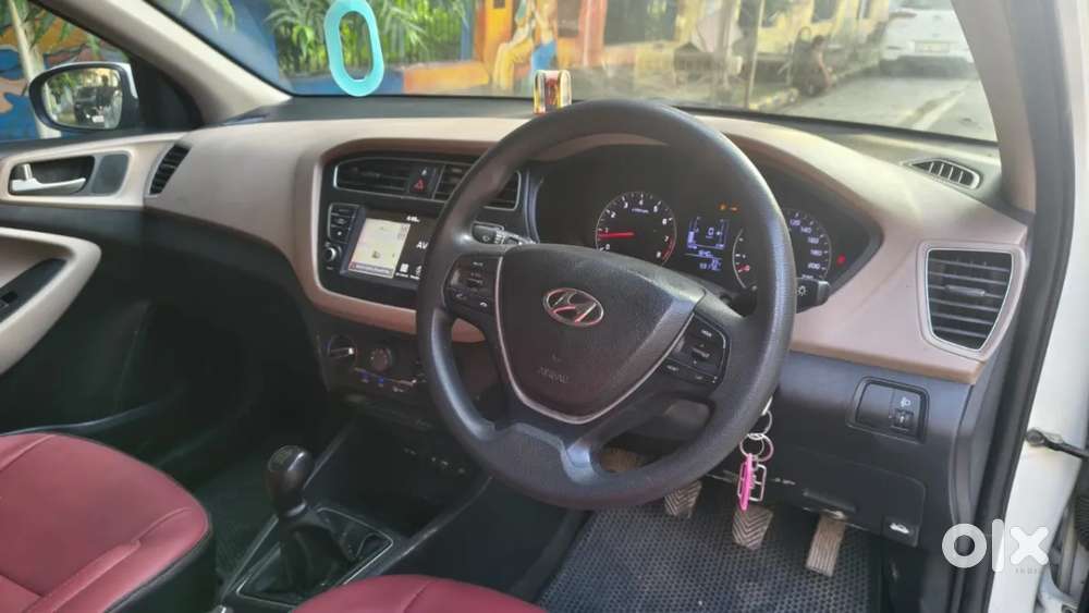 Hyundai I20 Sportz 1.2 Ivt, 2020, Petrol