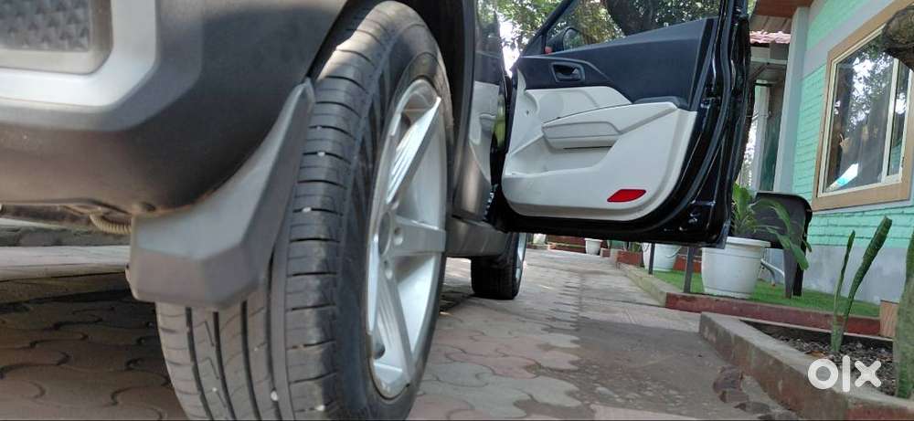 Xuv 3xo Revx M( 2025 October)