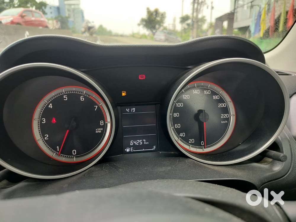 Maruti Suzuki Swift Vxi Optional, 2019, Petrol